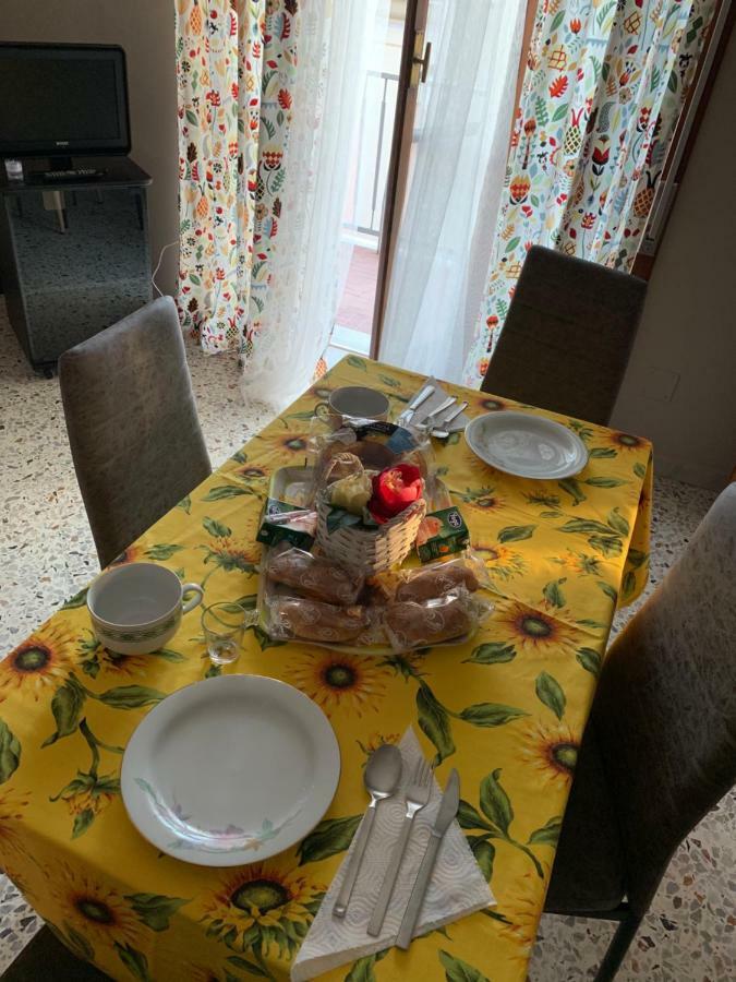 Appartamento Corso Vittorio Emanuele Luxury House Salerno Esterno foto